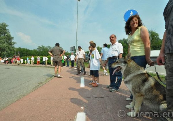 2010 Abbracciamo il lago